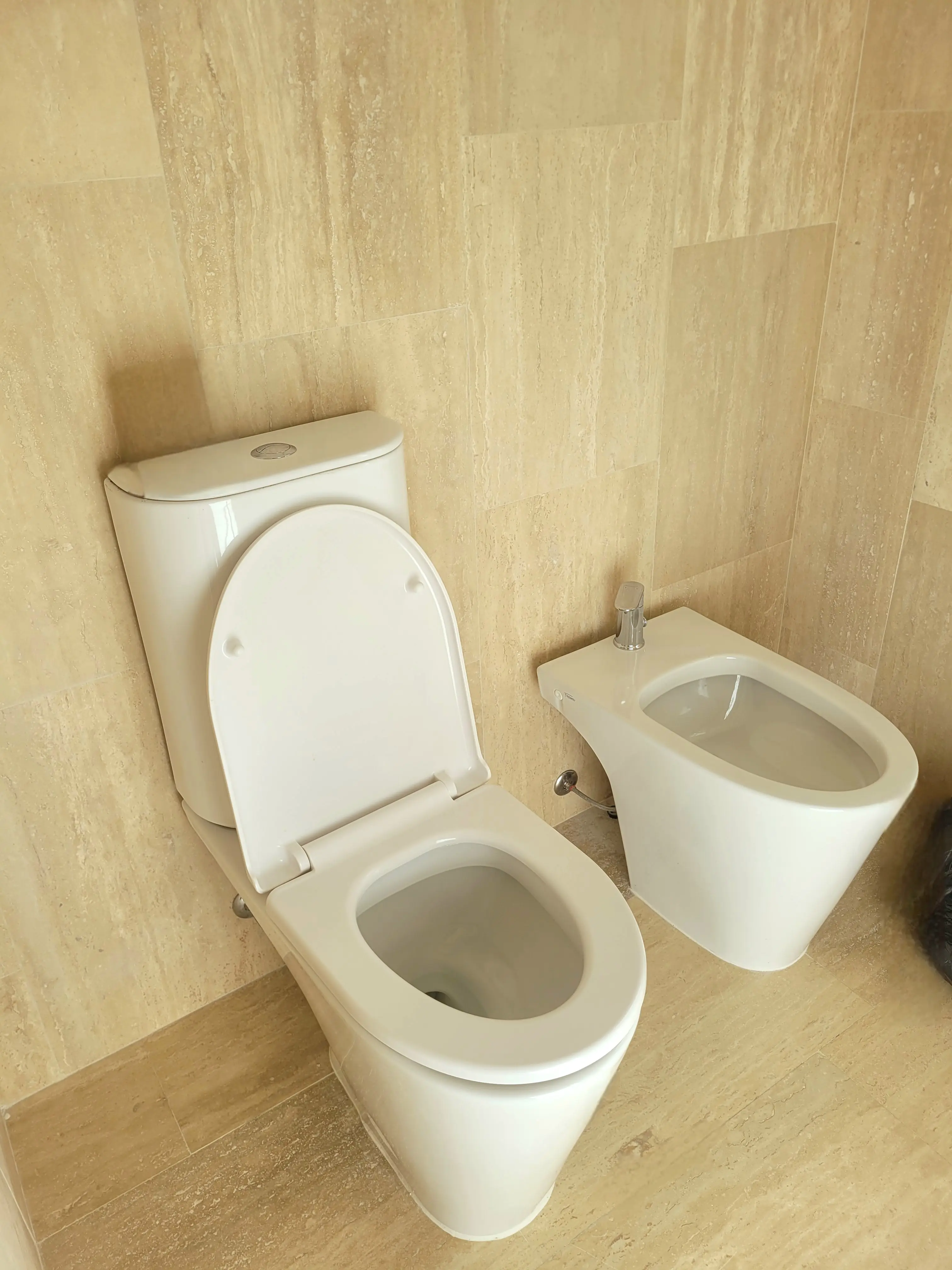 Renovación de baño completo – San Isidro
