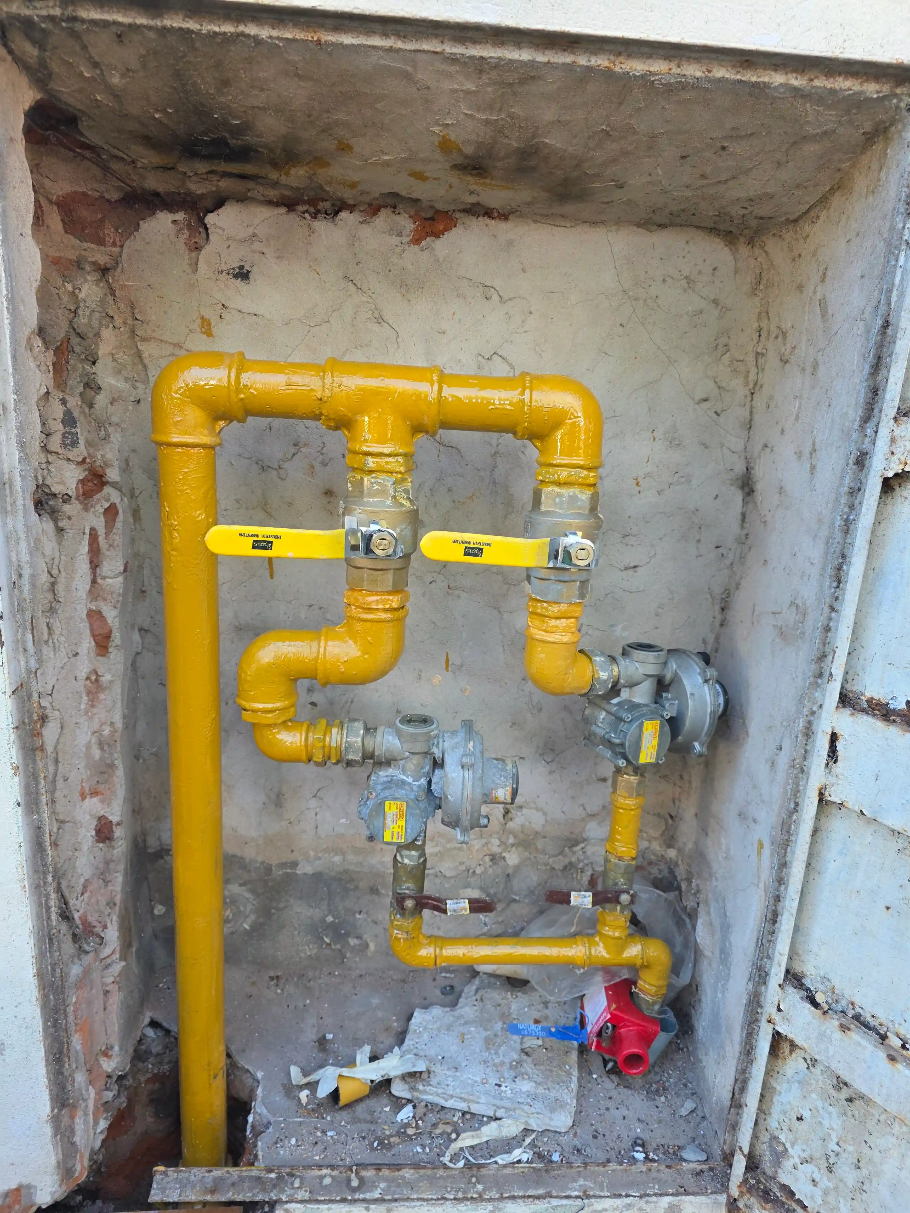 Instalación de gas para consorcio – San Isidro